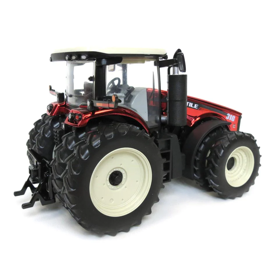 Red Chrome Chase Unit ~ 1/32 Versatile 310 MFWD Tractor with Duals by ERTL, 2014 Introductory Edition - Image 3