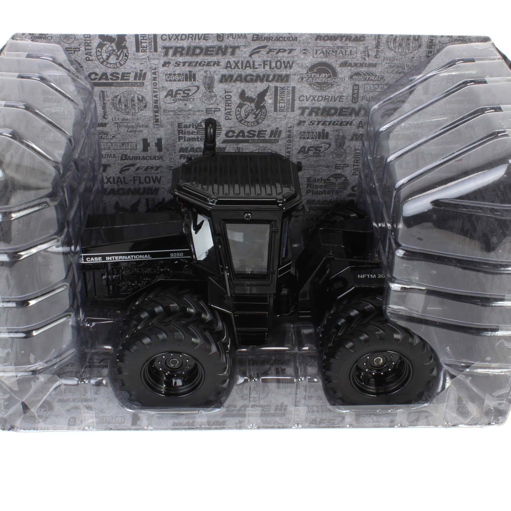Chase Unit ~ 1/32 Case IH 9250 Tractor, 2025 National Farm Toy Museum Select Series - Image 2