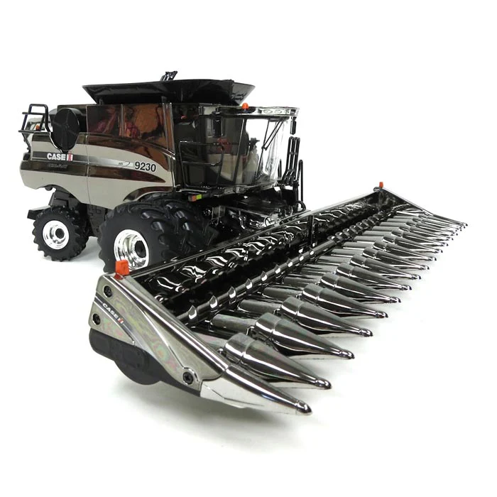 Dealer Incentive Award Chrome Chase Unit ~ 1/32 Case IH Axial-Flow 9230 Combine, ERTL Prestige Collection - Image 3