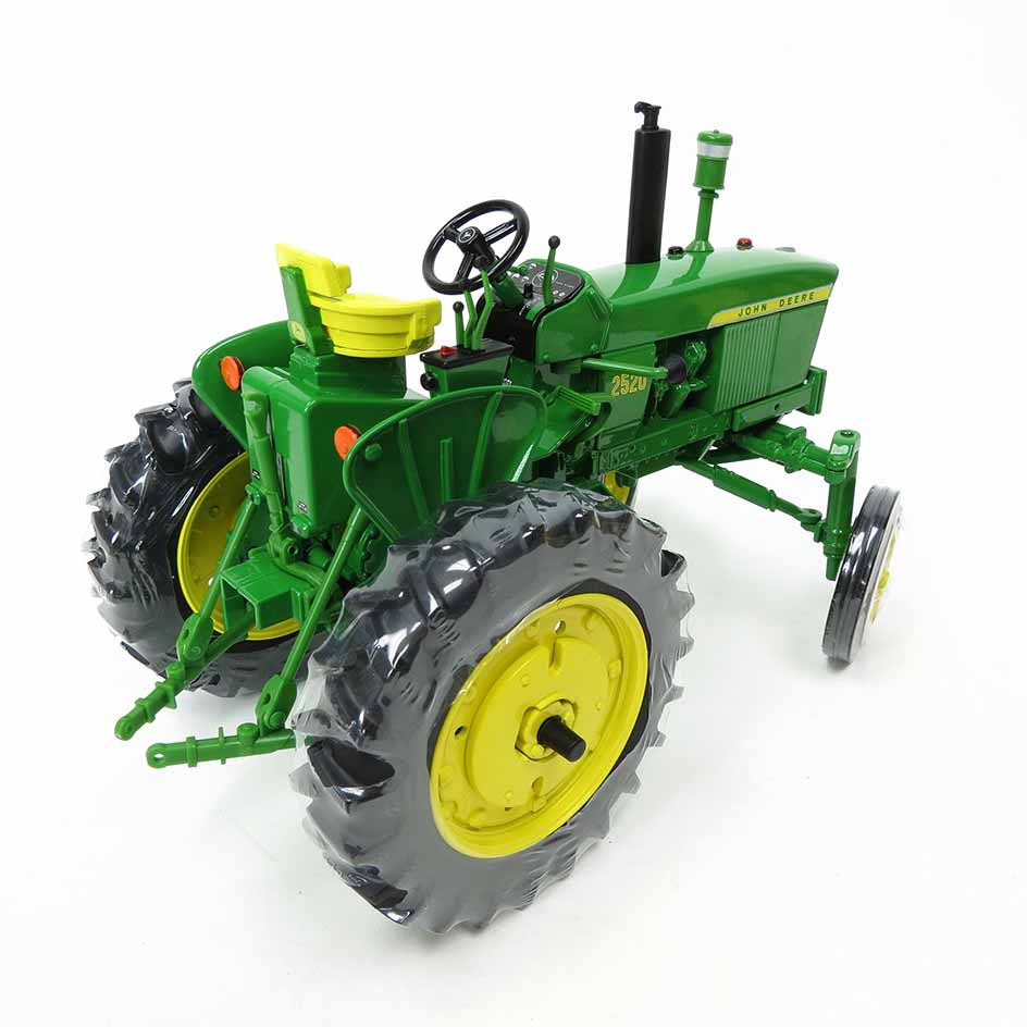 Exhibitor Award Version ~ 1/16 John Deere 2520 Tractor, 2013 Two-Cylinder Club Expo - Image 3