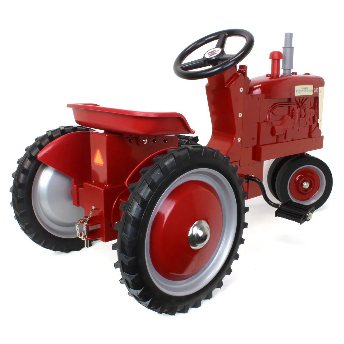 Farmall 230 Narrow Front Pedal Tractor - Image 3