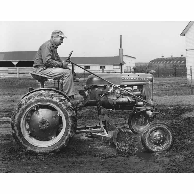 Farmall Cub Encyclopedia: The Essential Guide to Models, History, Implements, and Repair - Image 6