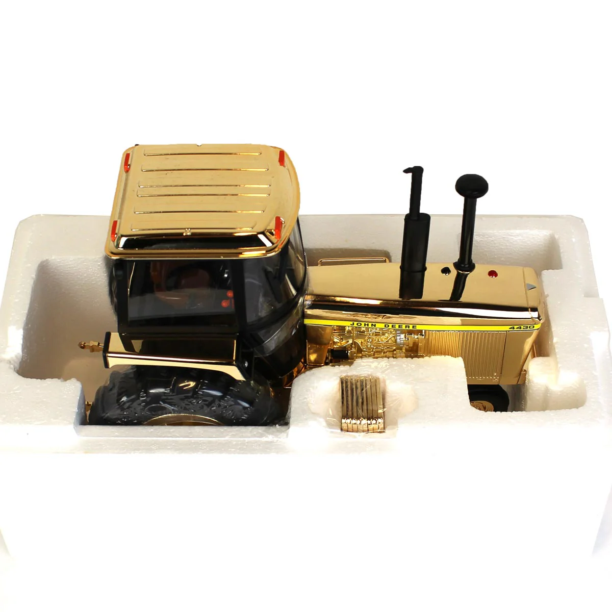Gold Chrome ~ 1/16 John Deere 4430 Narrow Front, Two-Cylinder Club Collector Edition - Image 2