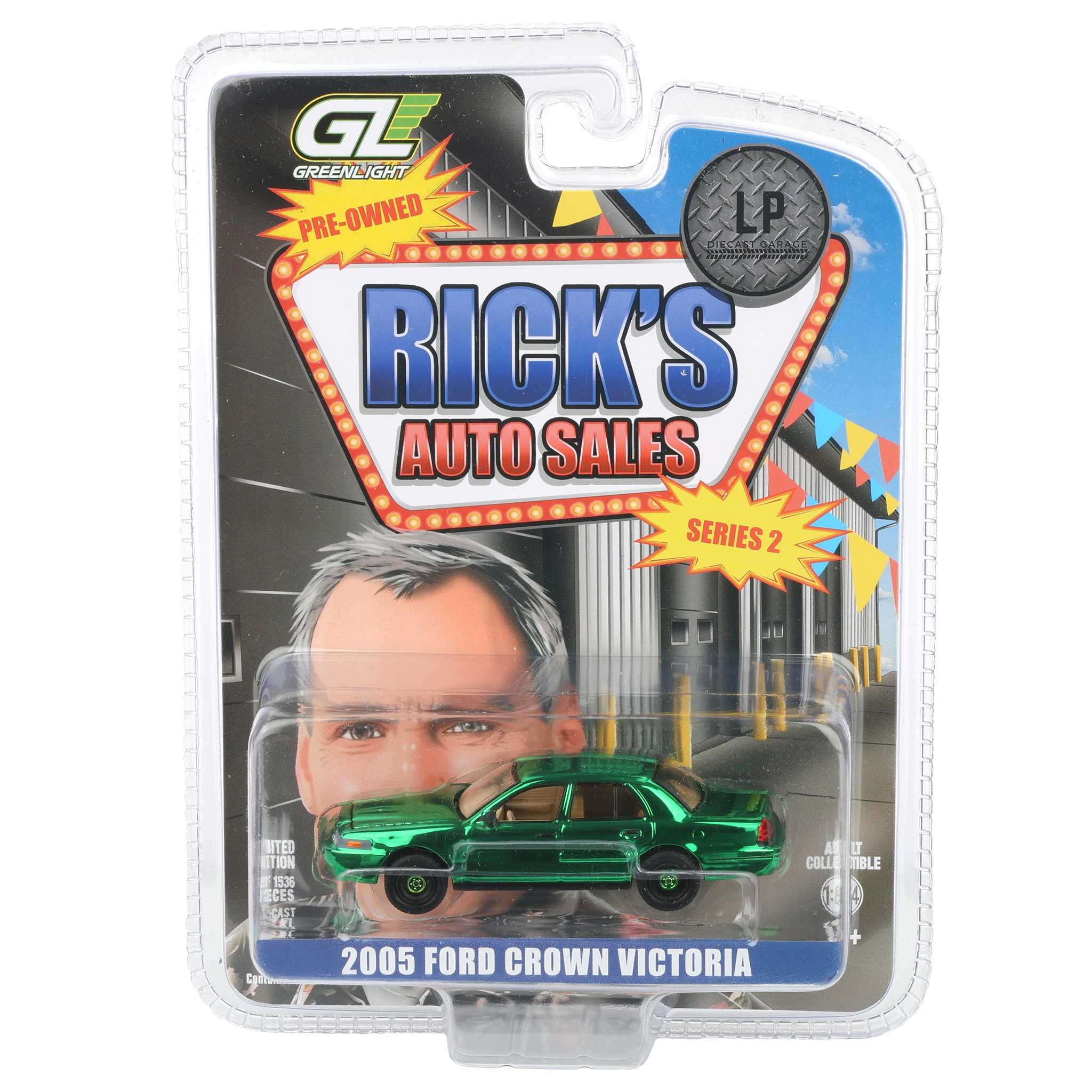 Green Chrome Chase Unit ~ 1/64 2005 Ford Crown Victoria Ex-Cop Car, Rick's Auto Sales Series 2 by GreenLight Collectibles