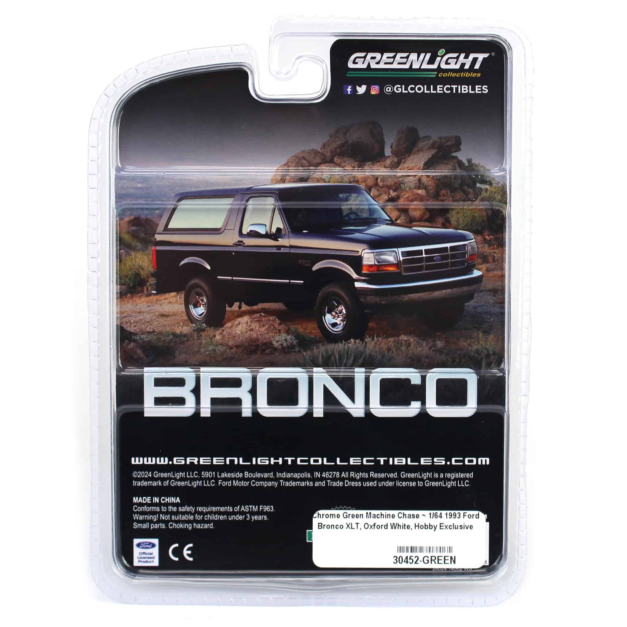 Chrome Green Machine Chase ~ 1/64 1993 Ford Bronco XLT, Oxford White, Hobby Exclusive - Image 3