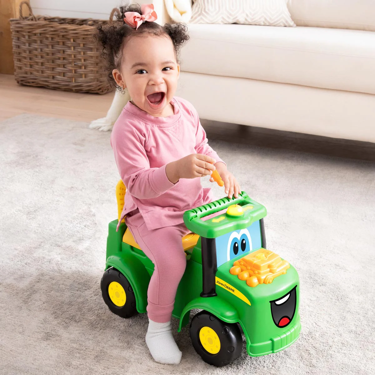 John Deere Johnny Tractor Ride On - Image 2