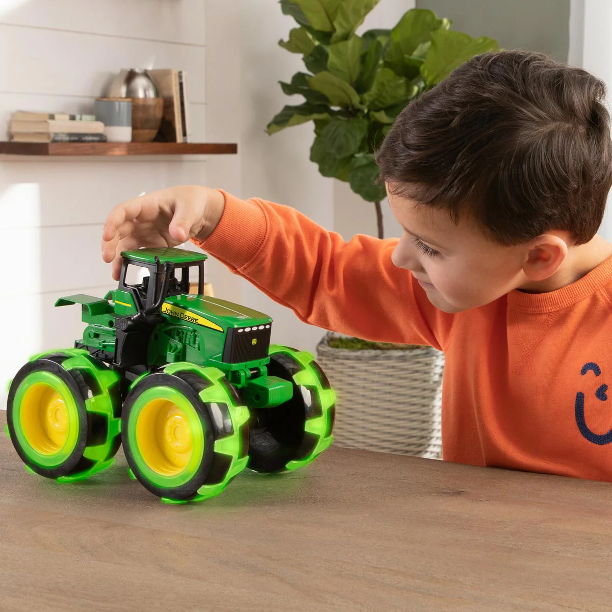 John Deere Monster Treads Lightning Wheels Tractor - Image 3