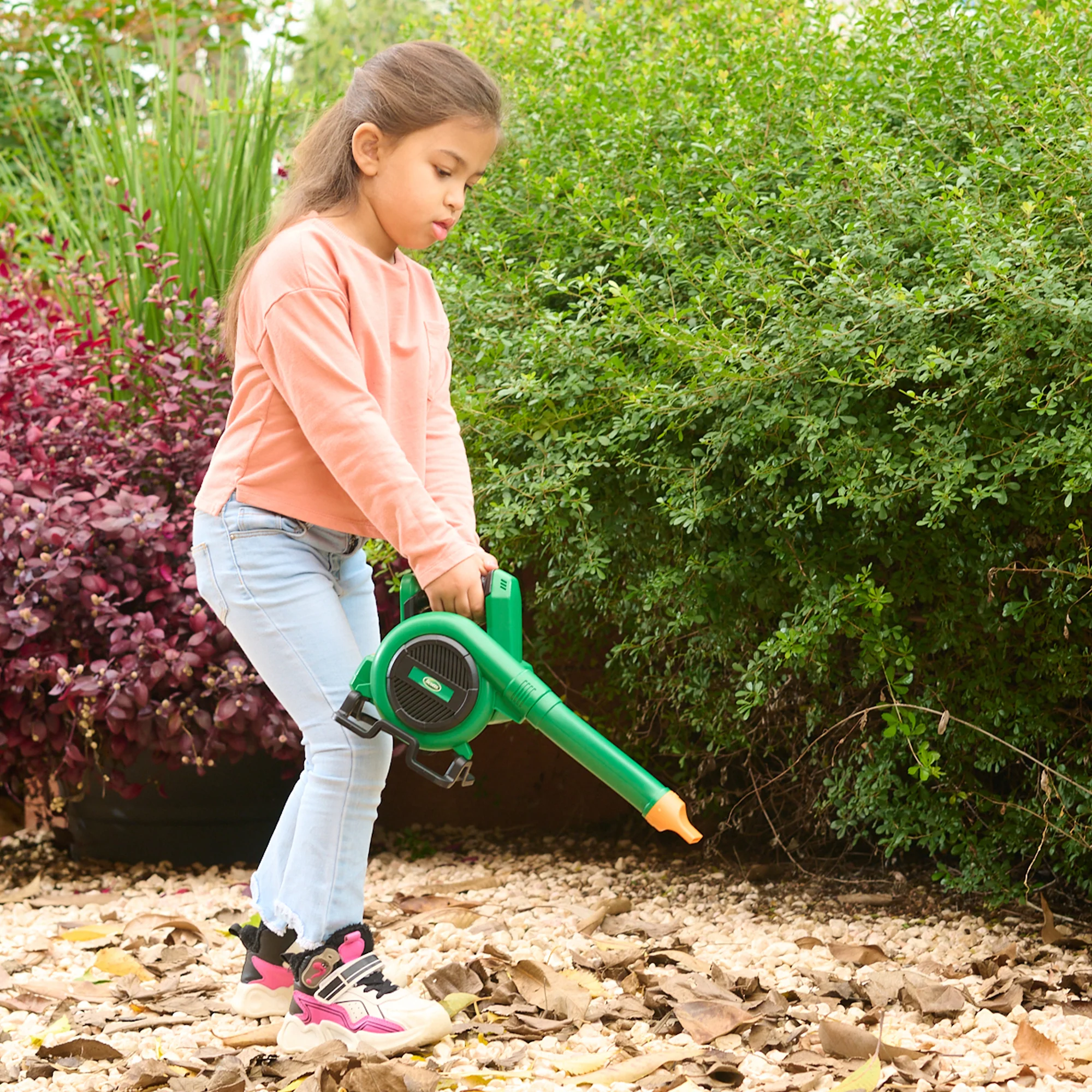 Kids Scott's Miracle Gro Battery Operated Blower - Image 3