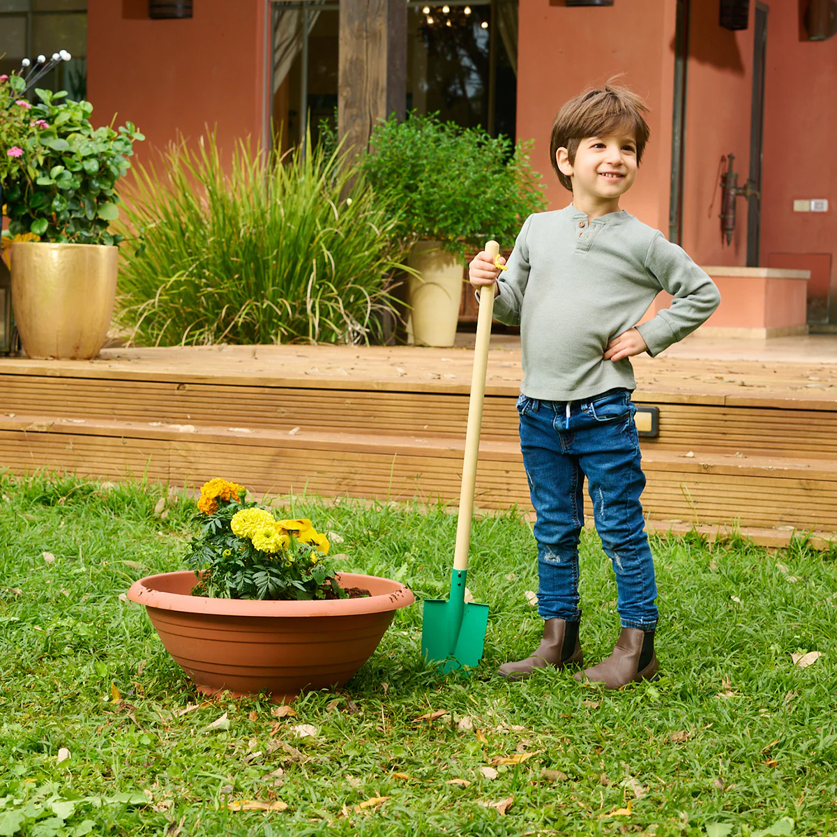 Kids Scott's Miracle Gro Garden Tools Set - Image 2