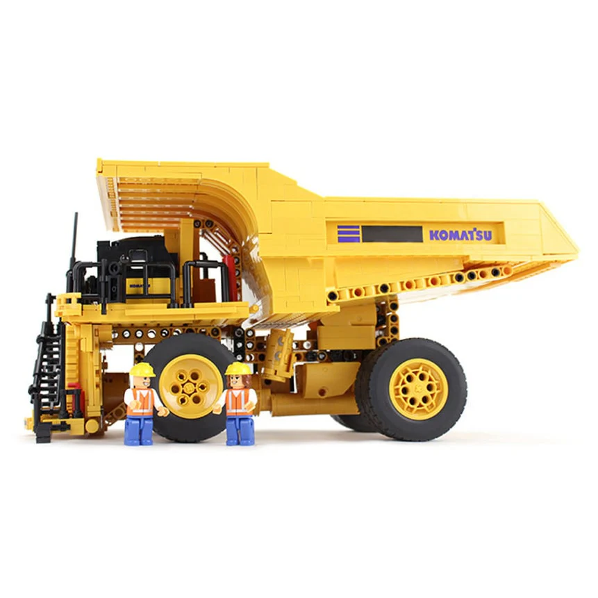 Komatsu Mining Dump 1256+ Piece Building Block Set by First Gear, Inc. - Image 2