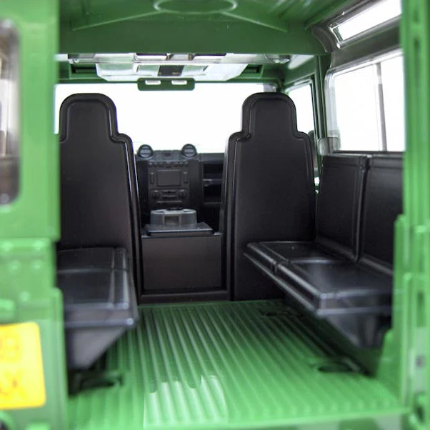 Land Rover Defender SUV with Horse Trailer and Horse by Bruder - Image 6