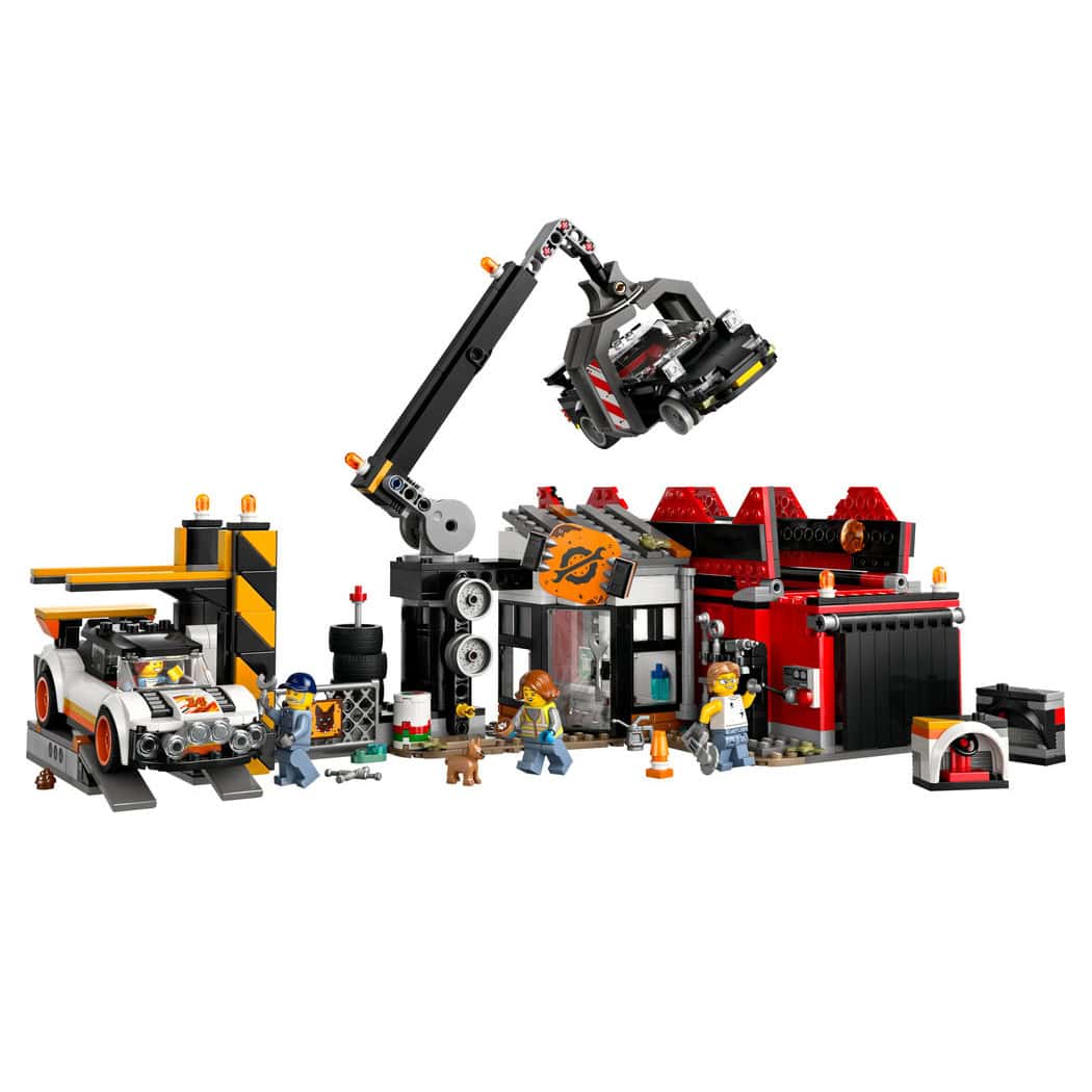 LEGO® City Scrapyard with Cars, 871 Pieces - Image 2