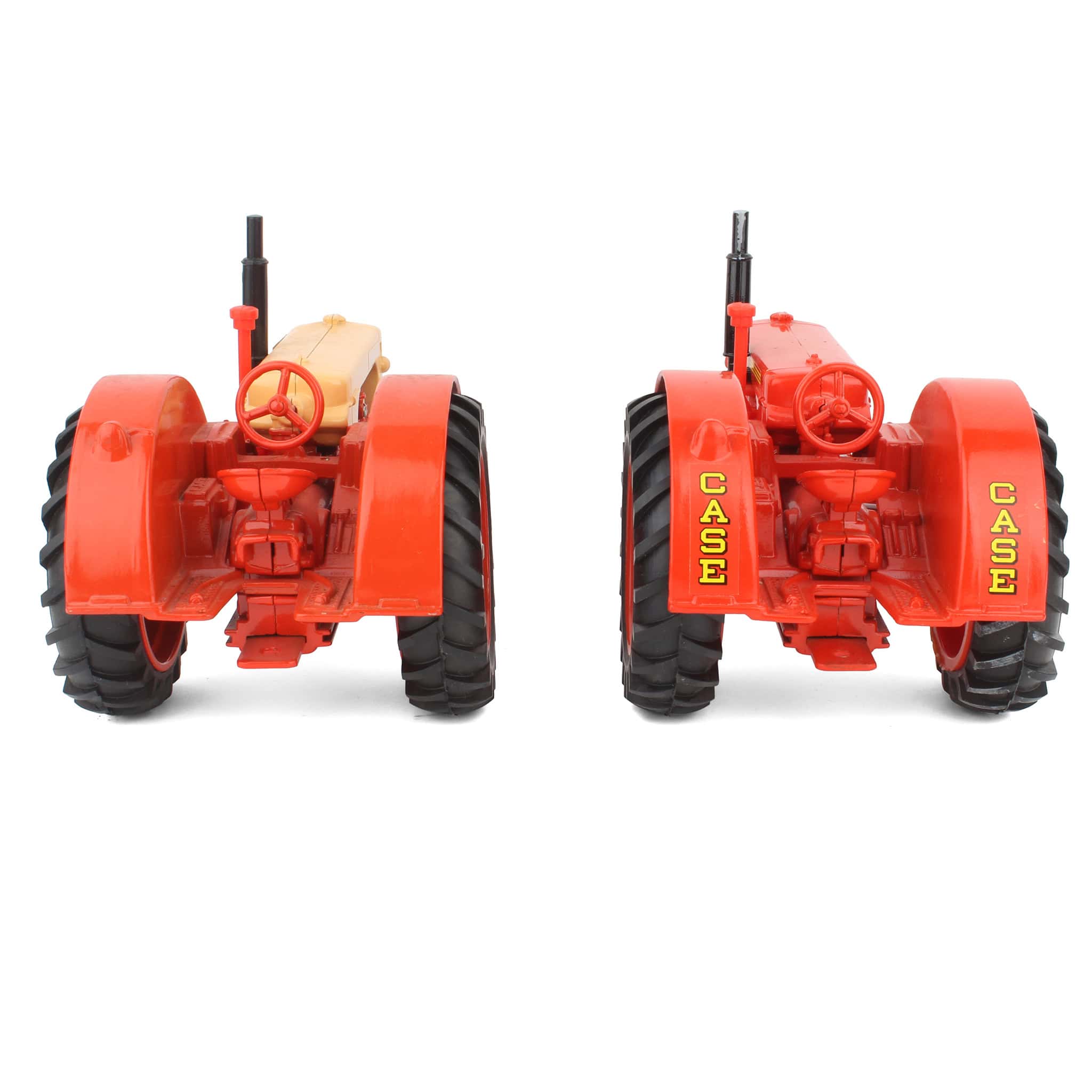 Lot of (2) 1/16 Case Tractors with Rounded Fenders by ERTL - Image 4
