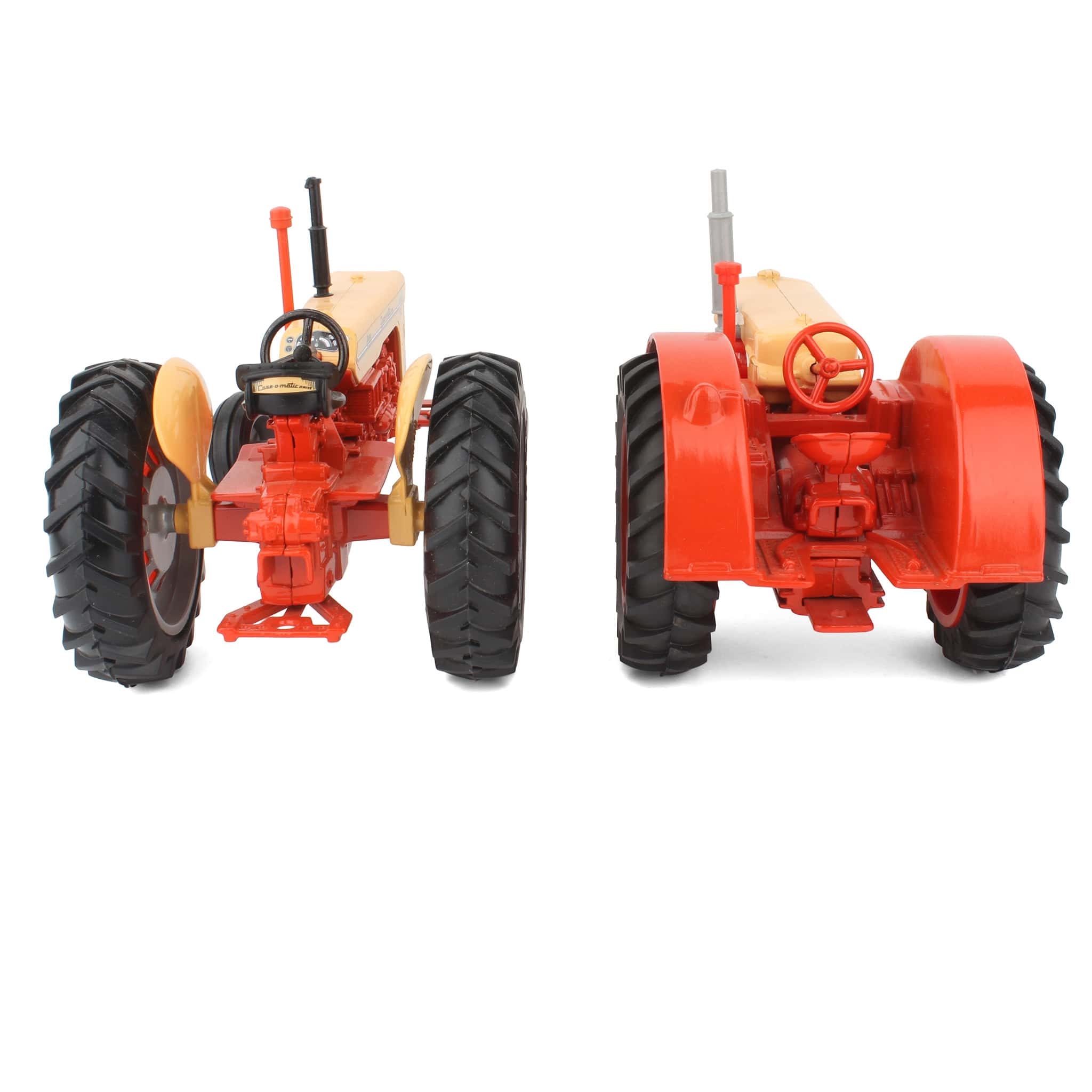 Lot of (2) 1/16 Case Tractors with Rubber Tires by ERTL - Image 3