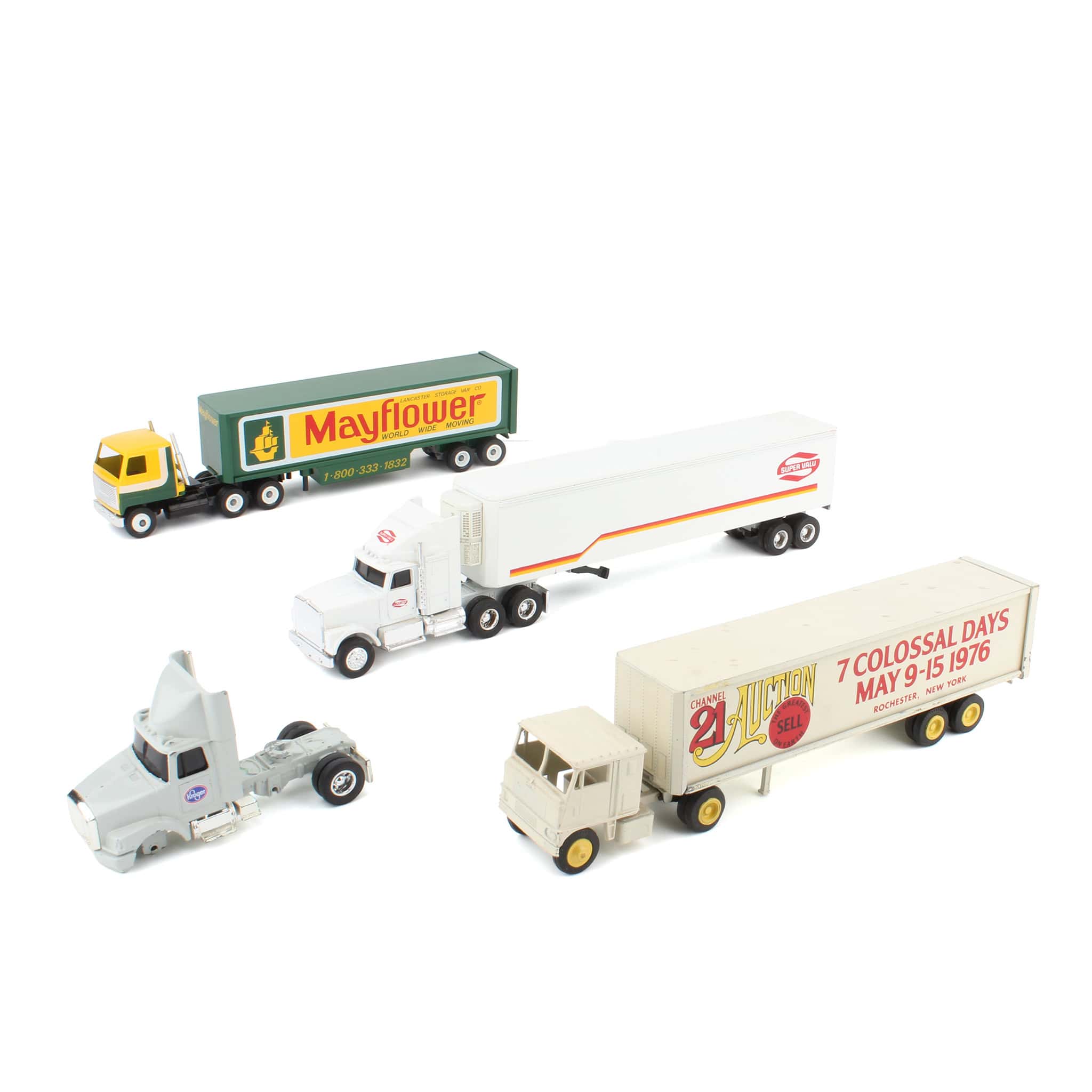 Lot of (3) 1/64 Semis with Trailer and (1) Semi without Trailer - Damaged