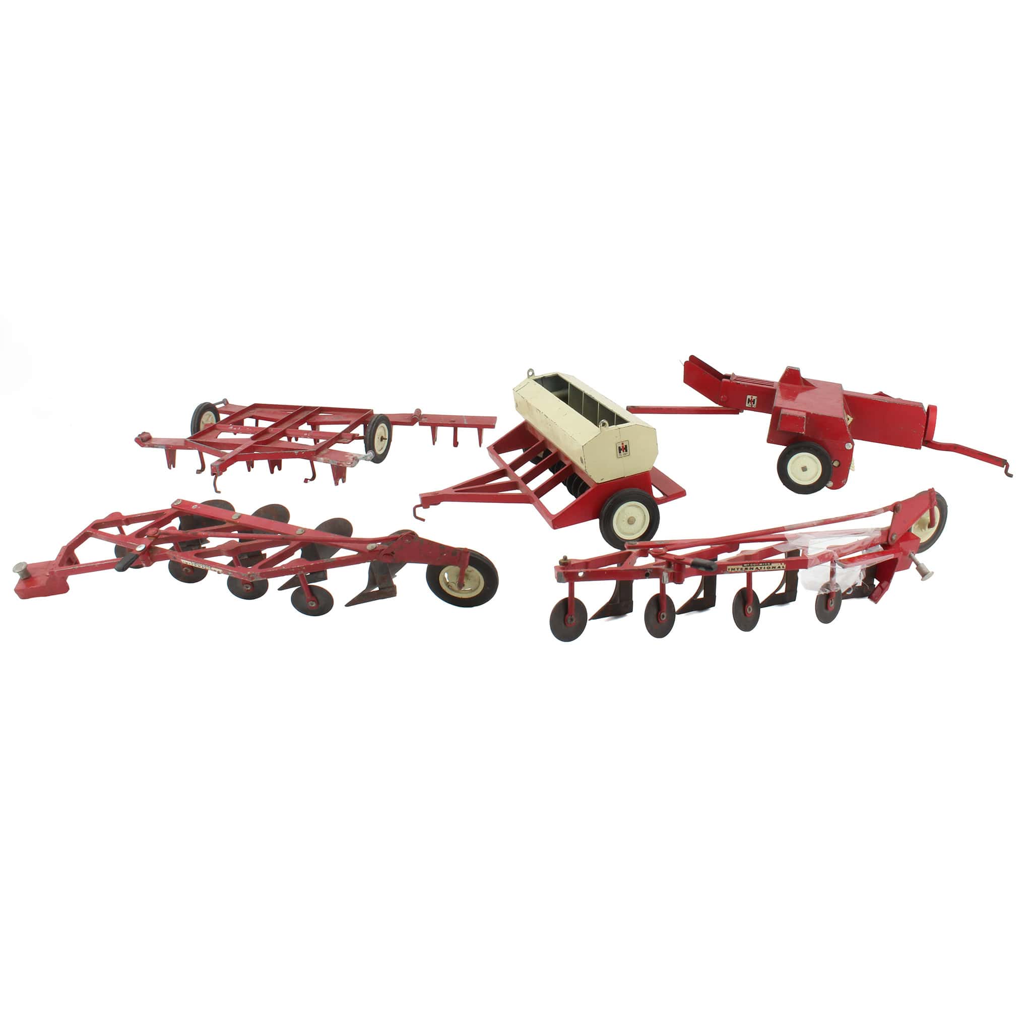 Lot of (5) 1/16 Scale International Harvester Implements - Damaged Units