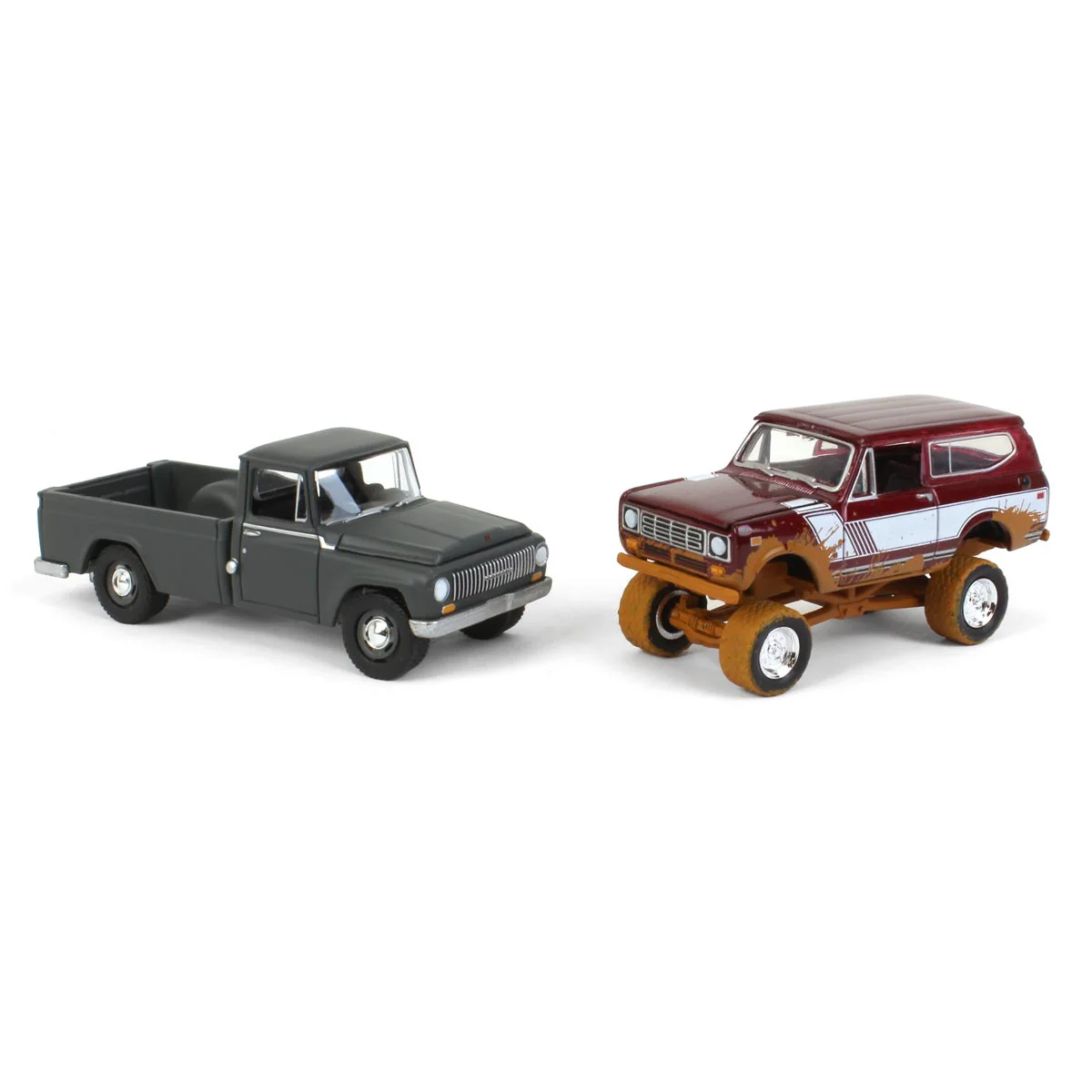 Off Road ~ 1/64 1965 International 1200 Pickup Truck with 1979 Scout SUV, Exclusive Limited Edition - Image 2