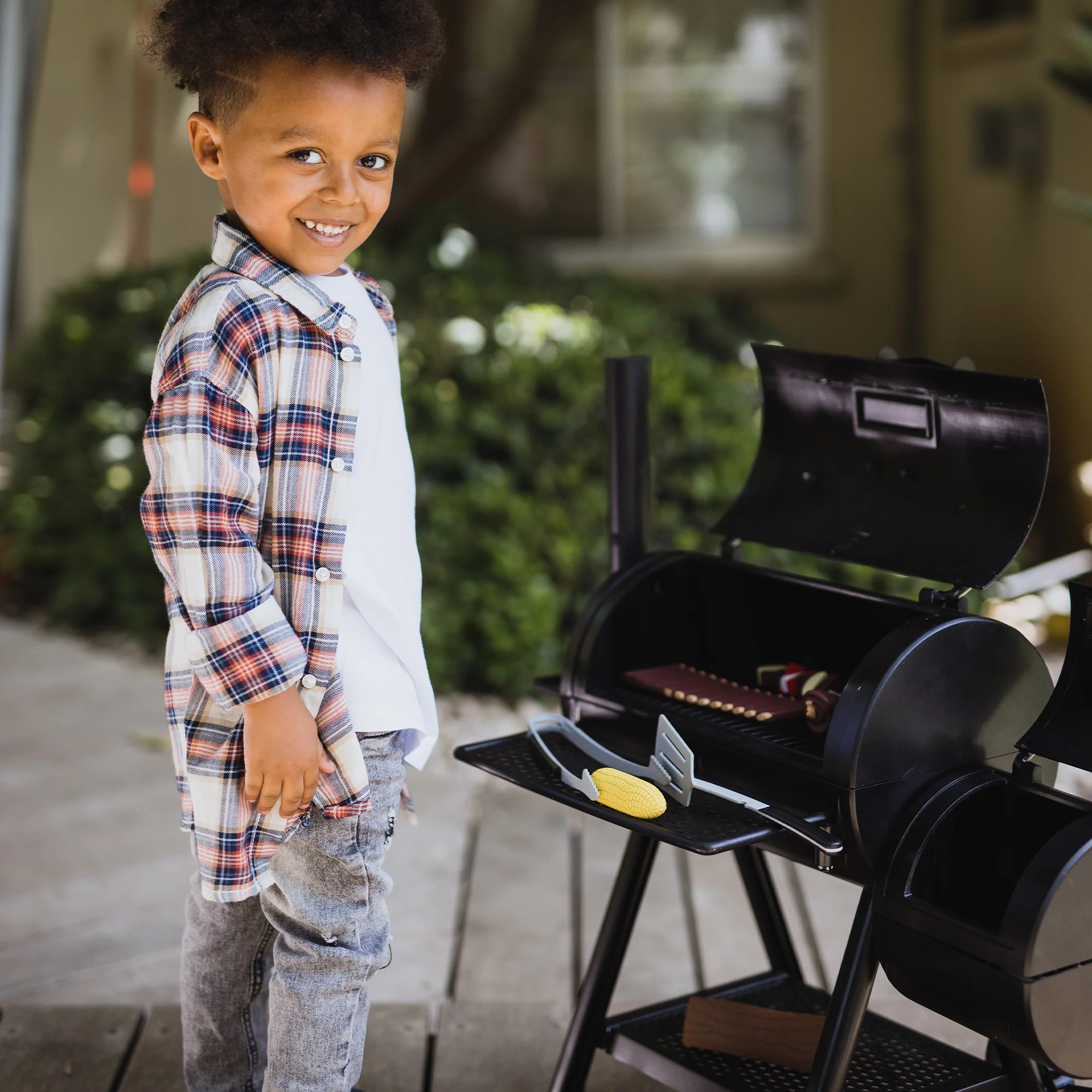 Oklahoma Joe's Kids Smoker Set - Image 3
