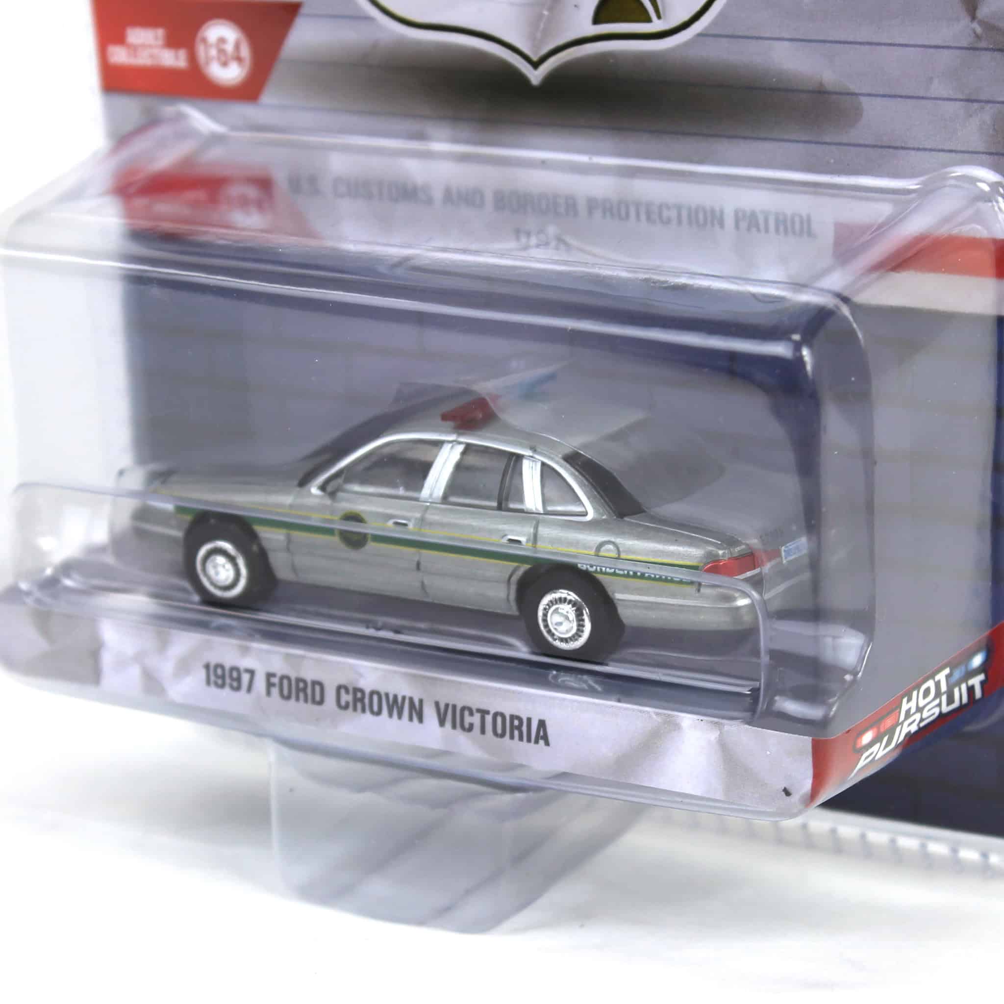Raw Chase Unit ~ 1/64 1997 Ford Crown Victoria, US Customs & Border Patrol, Hot Pursuit Special Edition - Image 3