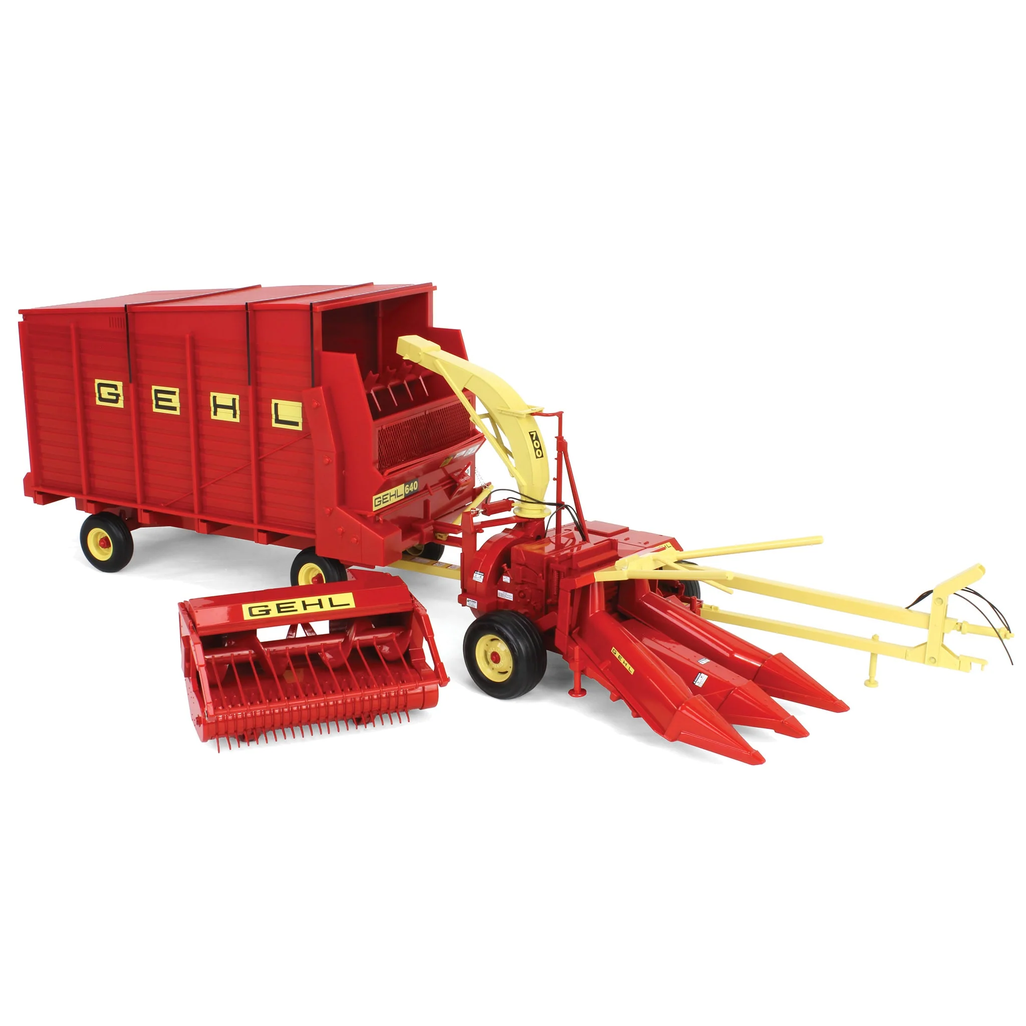 Set ~ 1/16 GEHL 640 Forage Wagon & GEHL 700 Forage Chopper by SpecCast