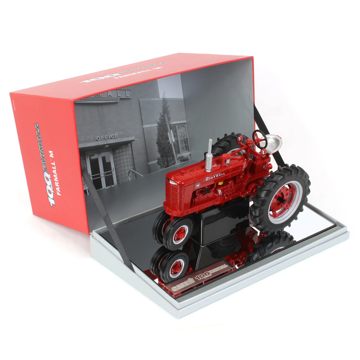 Set of 4 ~ 1/16 Limited Edition Farmall 100th Anniversary Tractors - Image 4