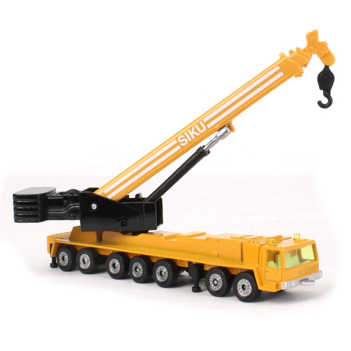 Yellow Mega Lifter Crane by SIKU - Image 7